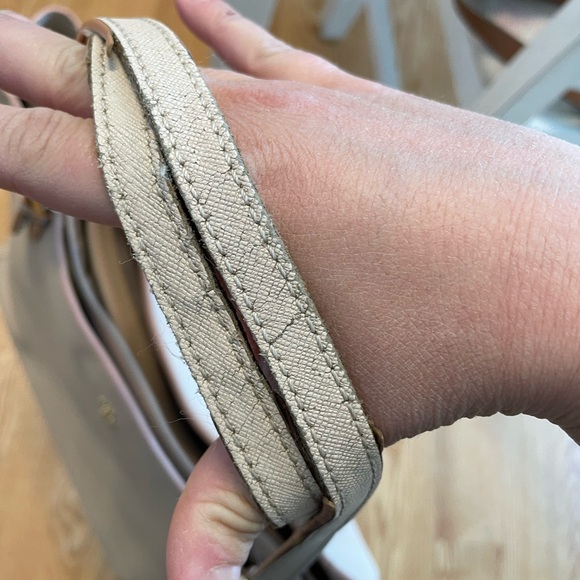 Large pale pink/light peach Tory Burch shoulder bag GREAT for spring 🩷 - Picture 6 of 11